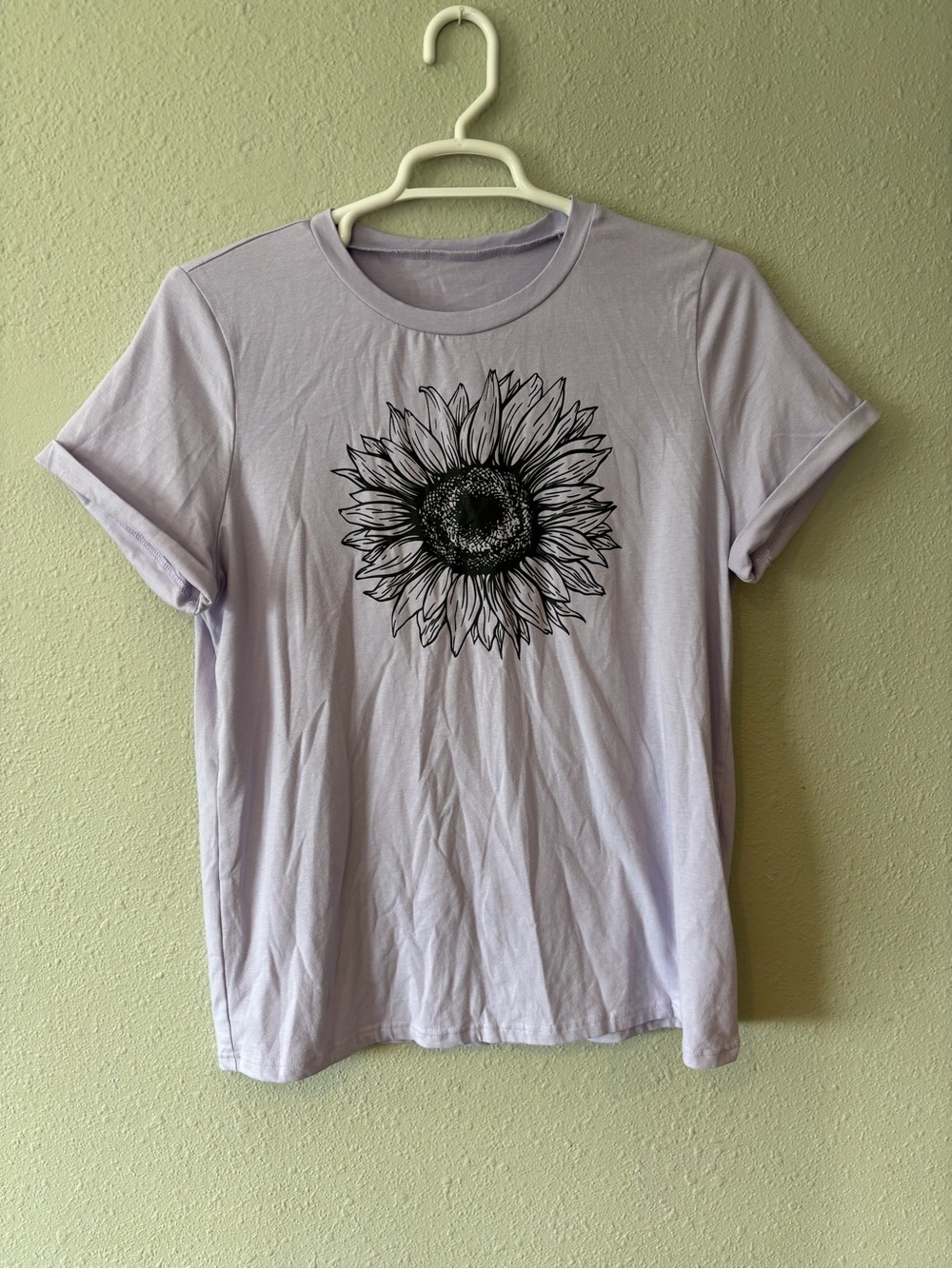 Lavender Sunflower Graphic Tee - Women's Casual Top